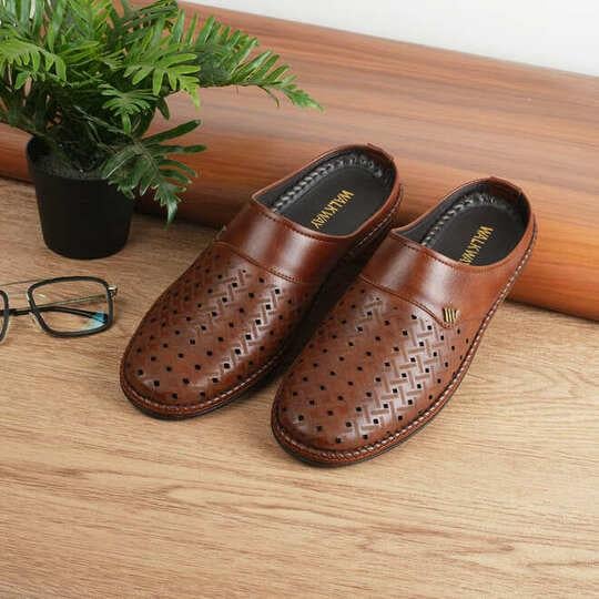 Walkway Men Tan Casual Mules