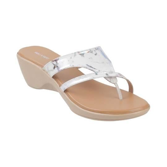 Walkway Women White Casual Sandals