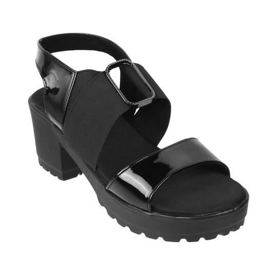 Walkway Women Black-pat Casual Sandals