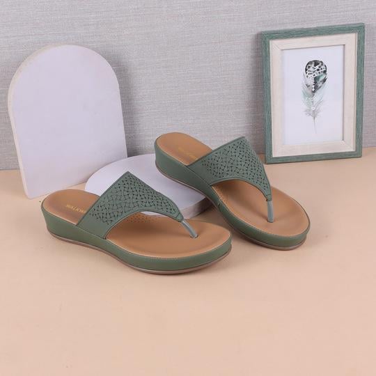 Walkway Women Green Casual Sandals