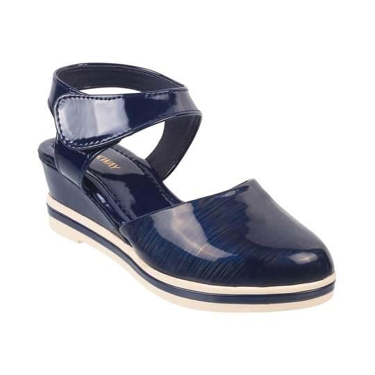Walkway Girls Navy-Blue Casual Sandals